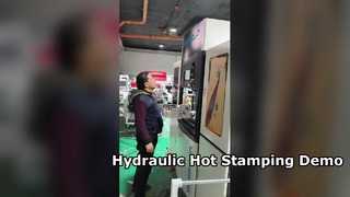 Produzione in loco del cliente giordano con attrezzature idrauliche per stampa a caldo