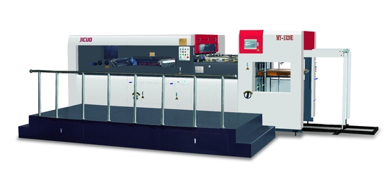 comprare Precisione di 0,18 mm Semi-automatica macchina di taglio a stampo per Max.Paper Dimensioni 1500 × 1105 mm online manufacture